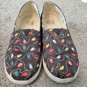 Tom's Christmas light shoes